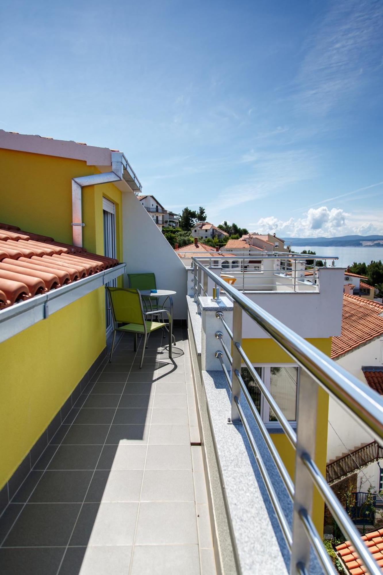 Nemira Sunny Apartments 오미스 객실 사진